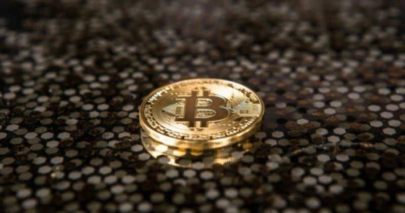 BlackRock sends $382M in Bitcoin and $220M in Ethereum to Coinbase